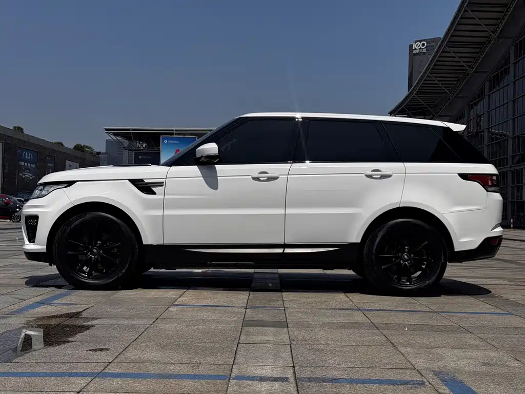 Land Rover Sport — миниатюра 7