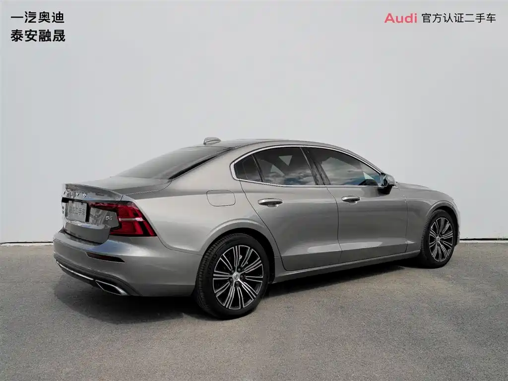 Volvo S60 — миниатюра 5