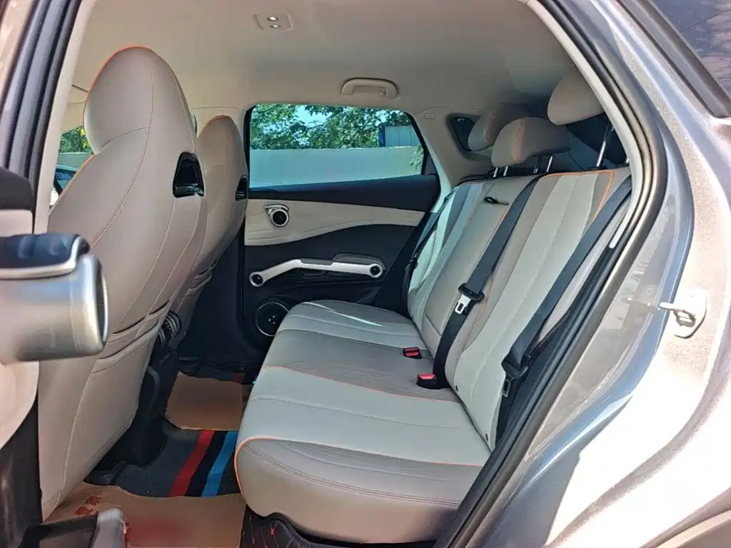 BYD Yuan Plus — миниатюра 17