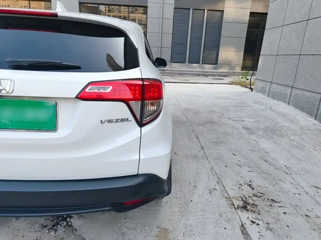 Honda Vezel — миниатюра 8