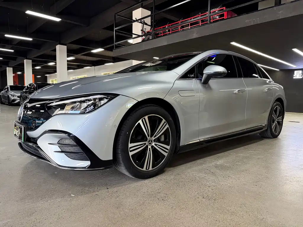 Mercedes-Benz EQE