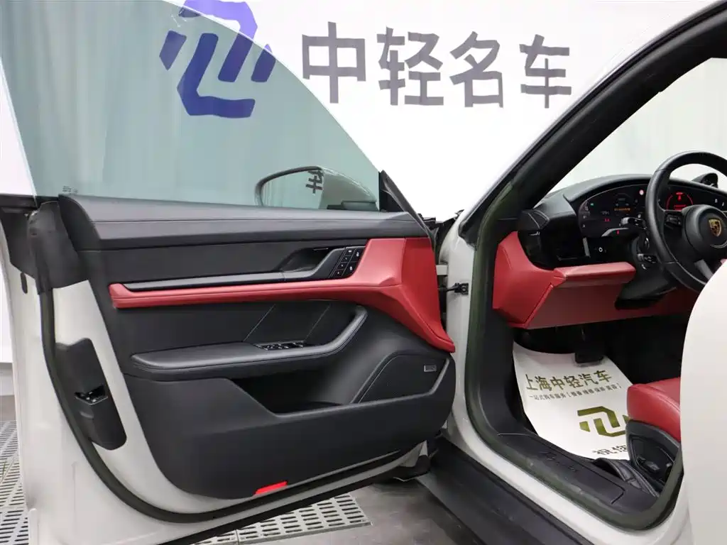 Porsche Taycan 2022 Taycan