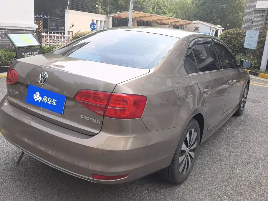 Volkswagen Sagitar — миниатюра 3