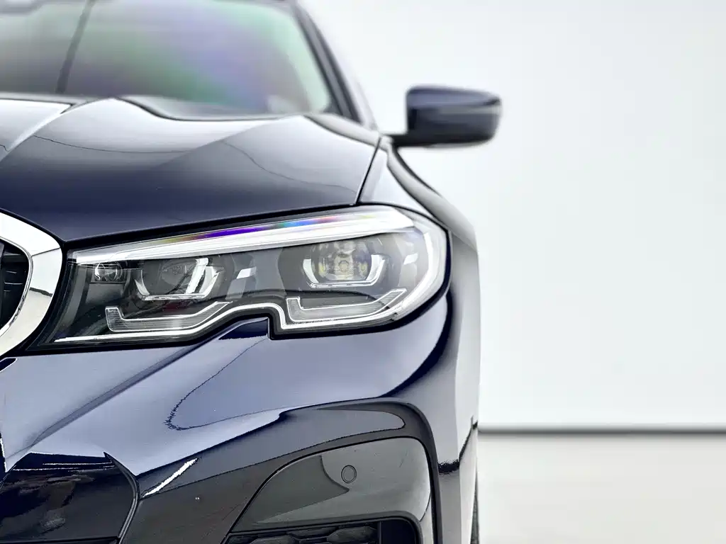 BMW 3 Series — миниатюра 11
