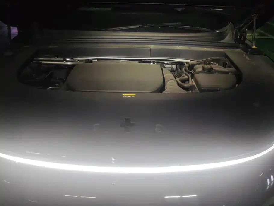Li Auto Li L6 — миниатюра 10