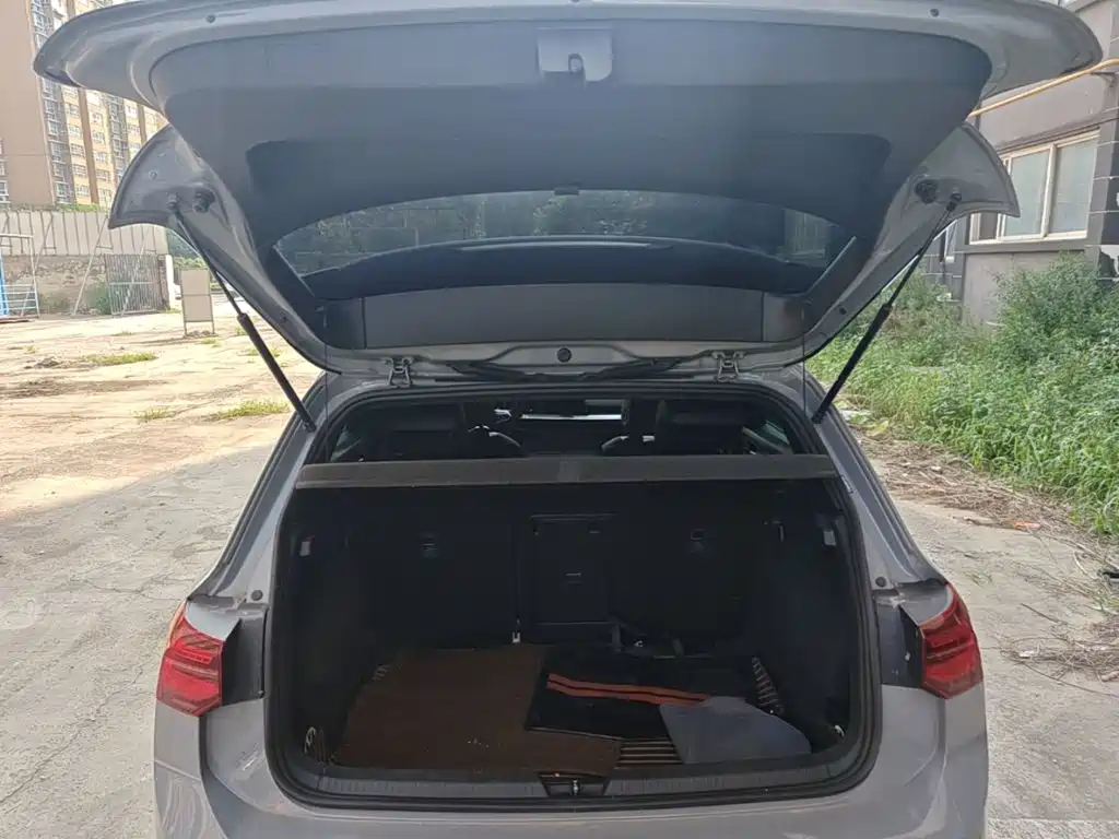Volkswagen Golf — миниатюра 19