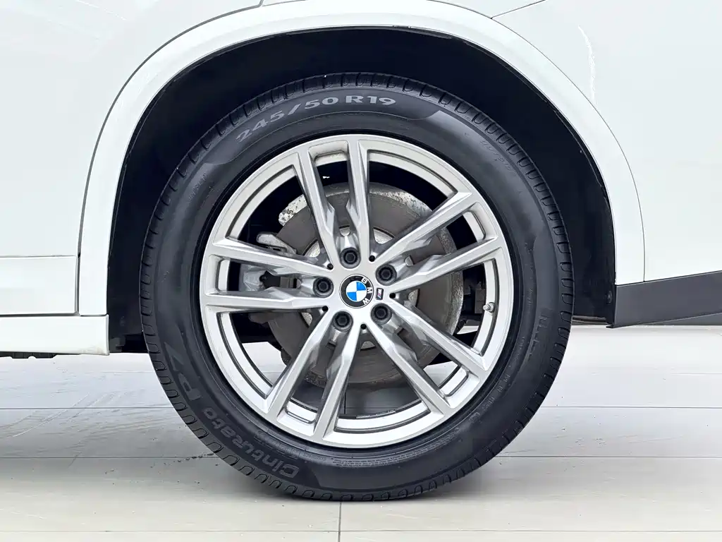 BMW X4 — миниатюра 14