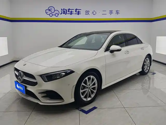 MERCEDES-BENZ A CLASS