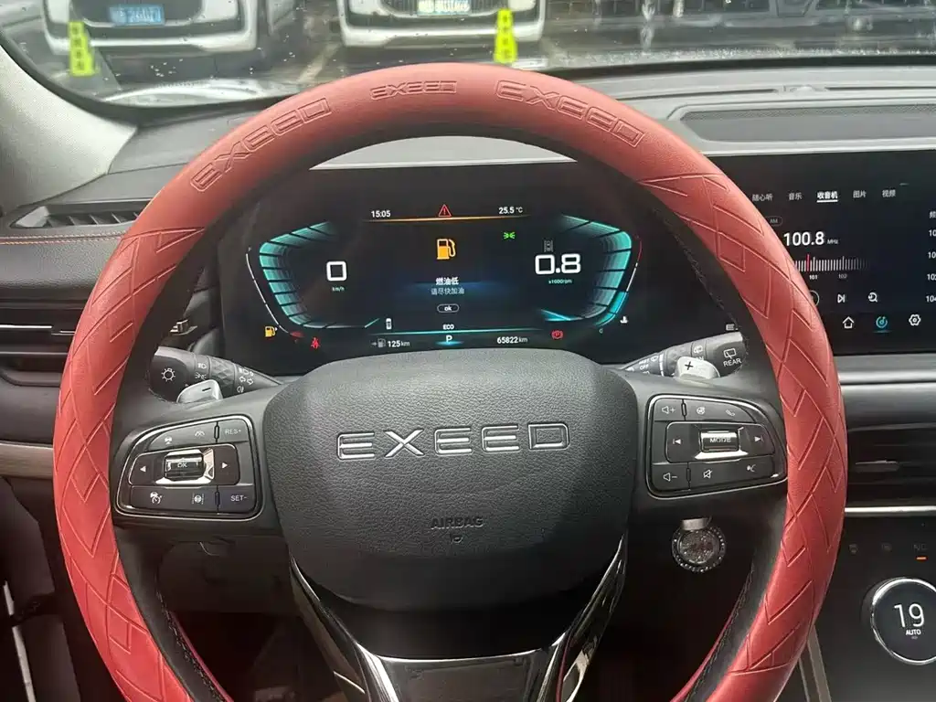 Exeed Lingyun — миниатюра 3