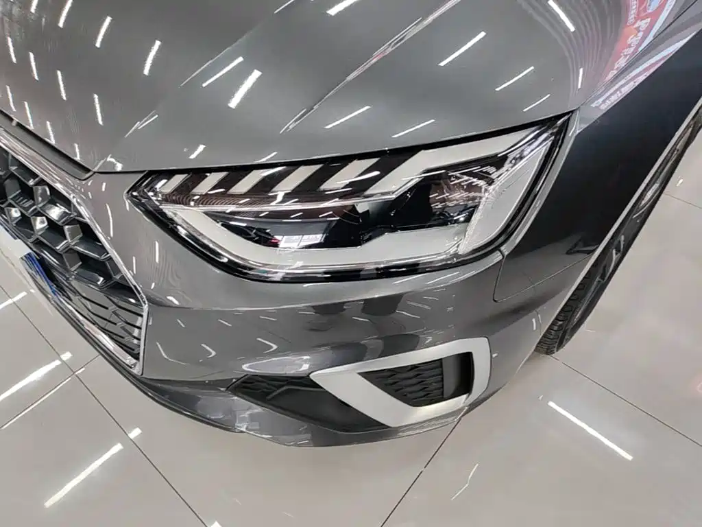 Audi A4L — миниатюра 24