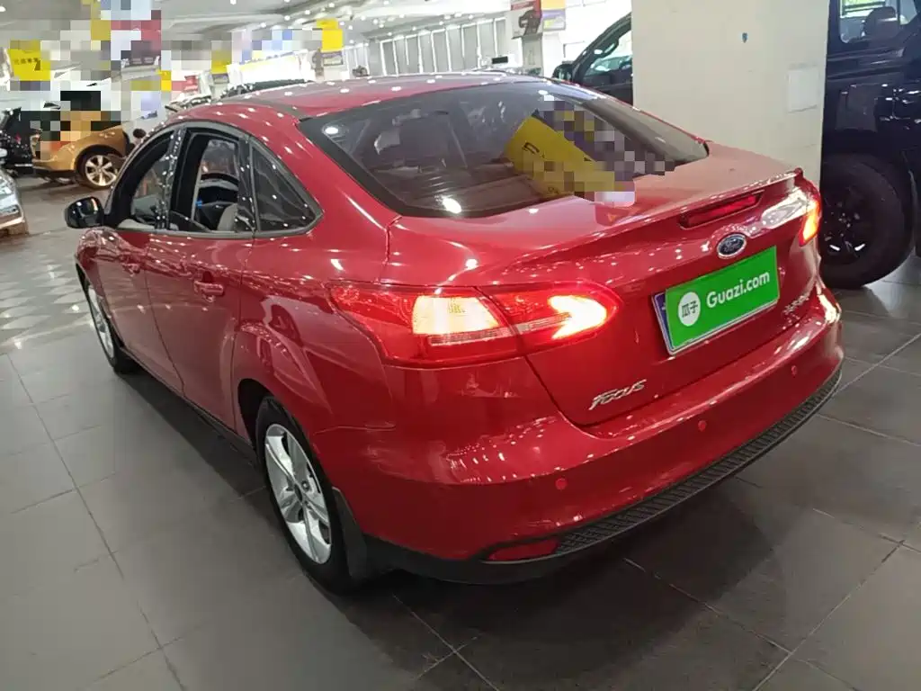 Ford Focus — миниатюра 5