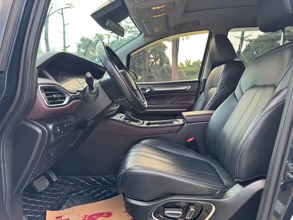 GAC Motor Trumpchi M6 — миниатюра 8