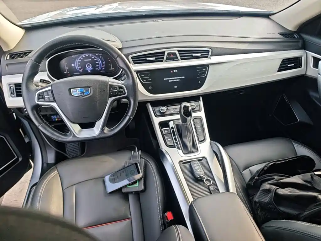 Geely Boyue — миниатюра 10
