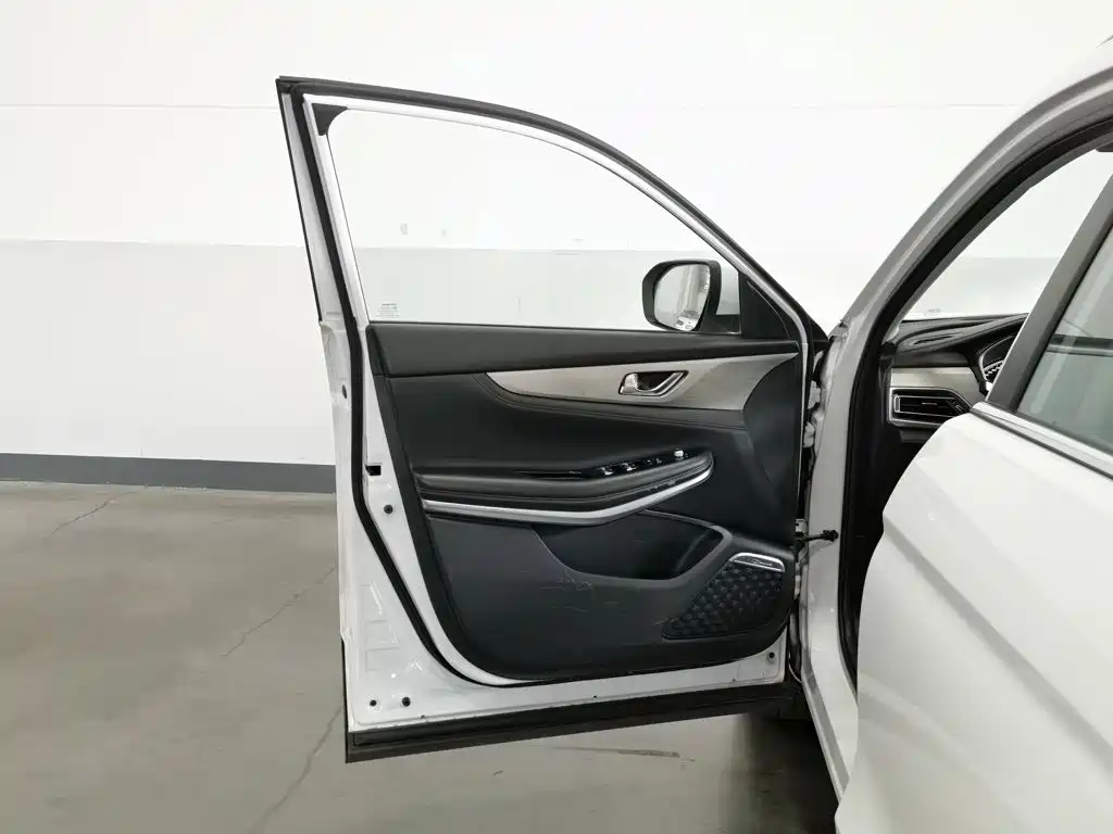 Changan CS75 — миниатюра 8