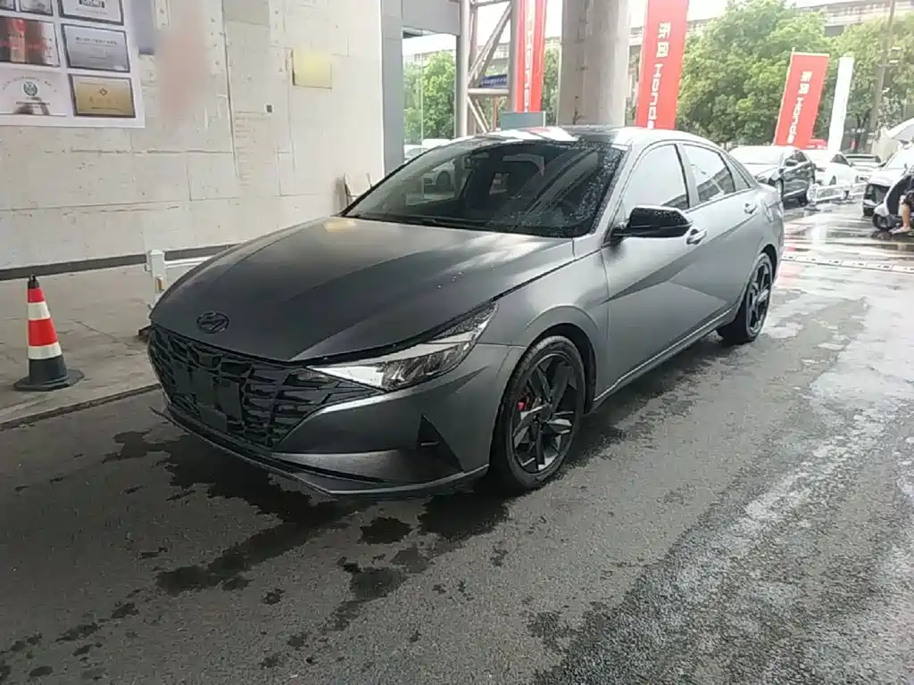 Hyundai Elantra — миниатюра 2