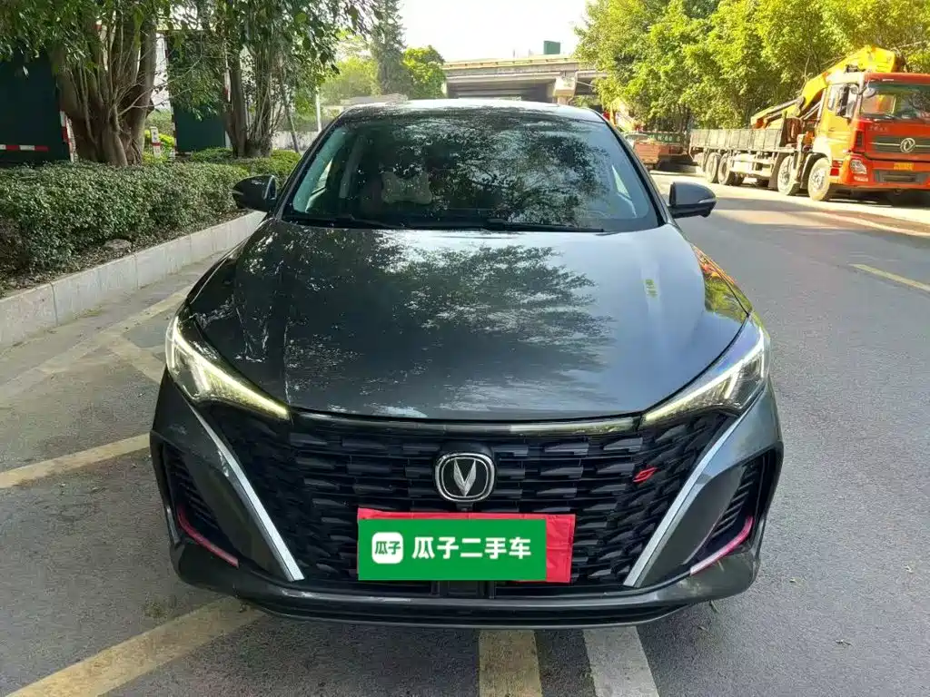 Changan Eado — миниатюра 3