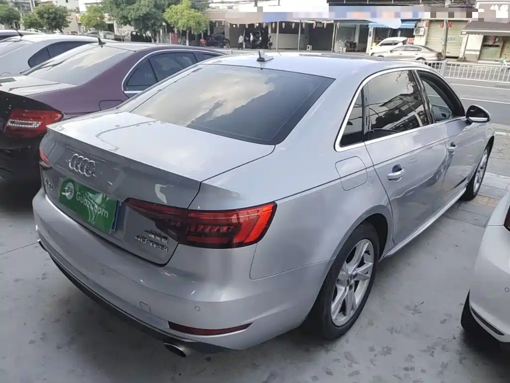 Audi A4L — миниатюра 7