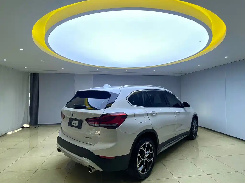 BMW X1 — миниатюра 4