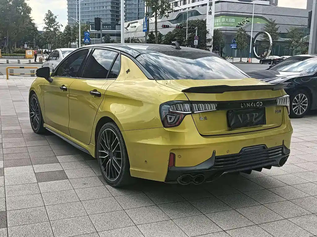 Lynk & Co 03 — миниатюра 16