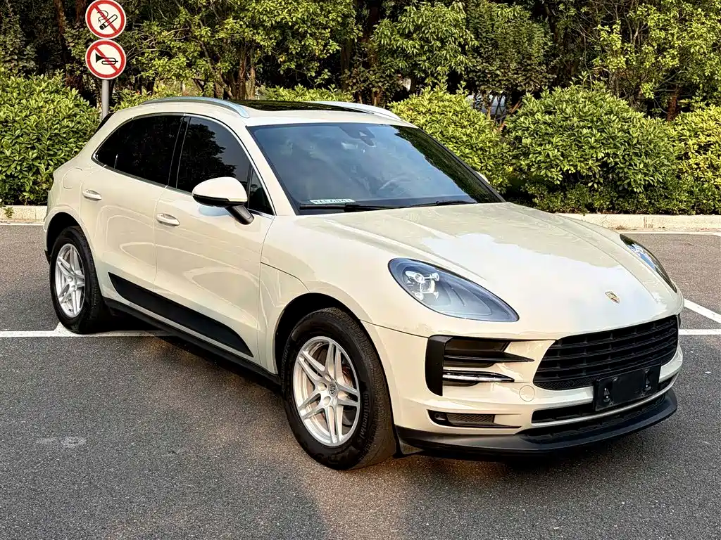 Porsche Macan — миниатюра 4