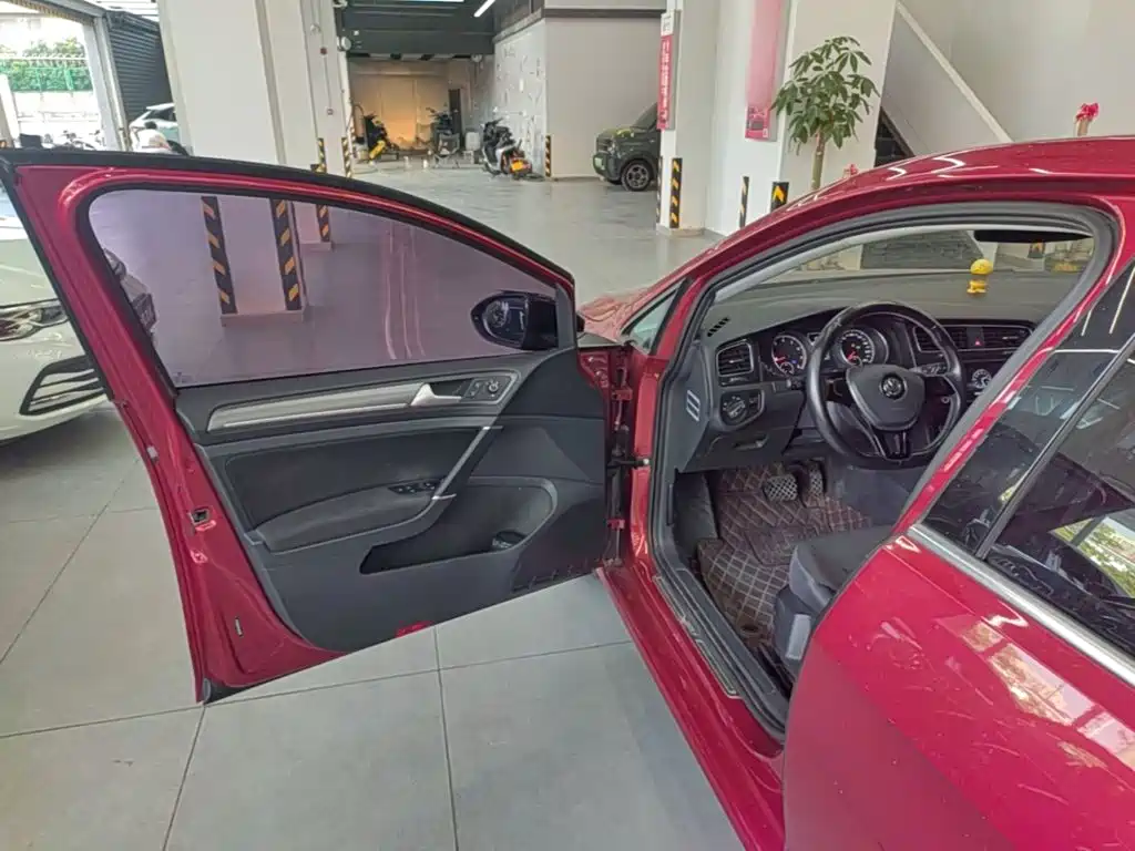 Volkswagen Golf — миниатюра 16