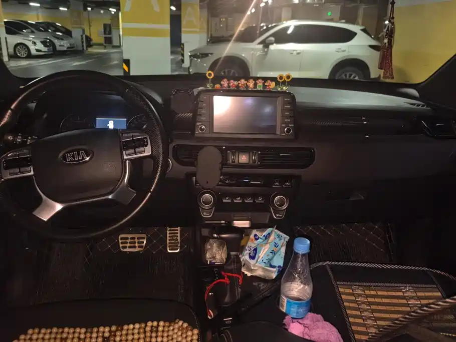 Kia KX7 — миниатюра 13