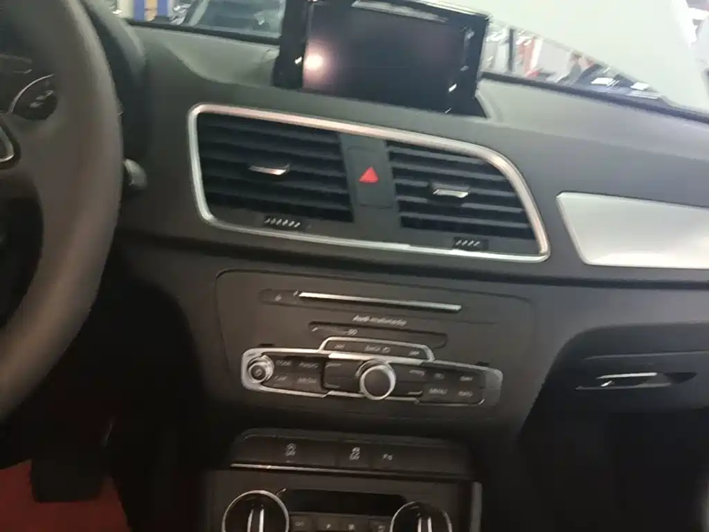 Audi Q3 — миниатюра 13