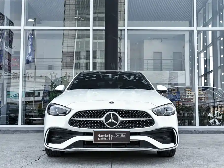 Mercedes-Benz C-Class — миниатюра 3
