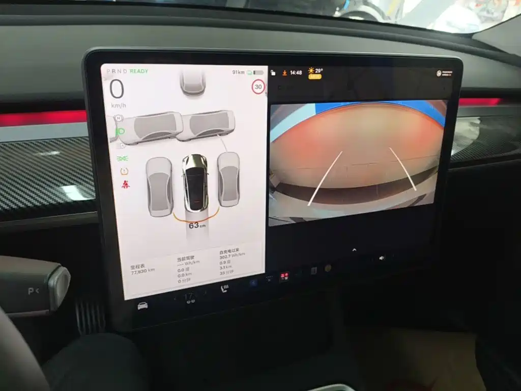 Tesla Model Y — миниатюра 13