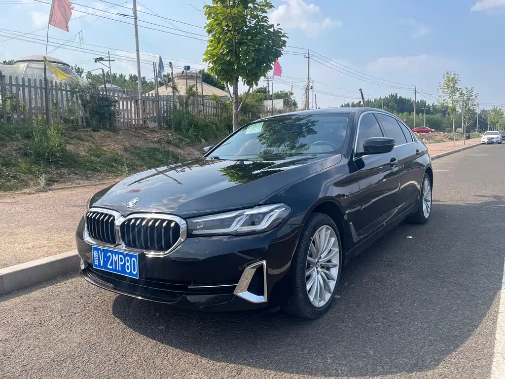 BMW 5 Series 2023