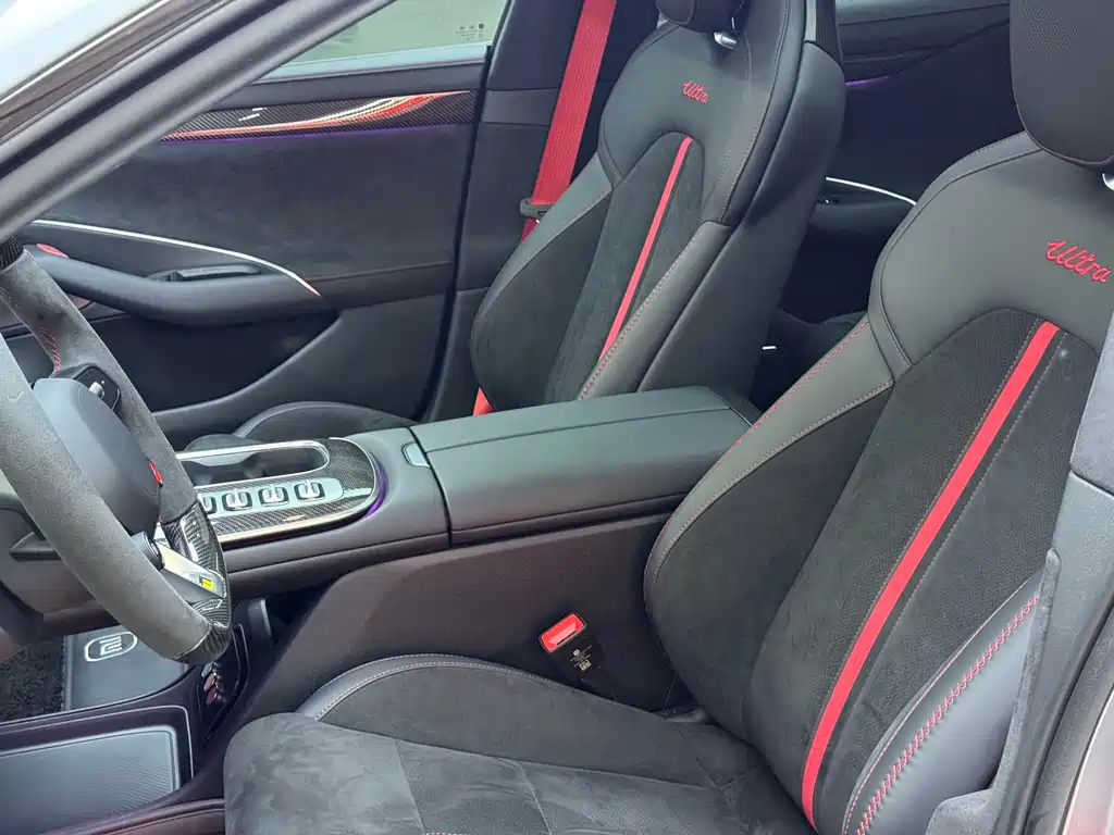 XIAOMI CAR XIAOMI SU7 ULTRA