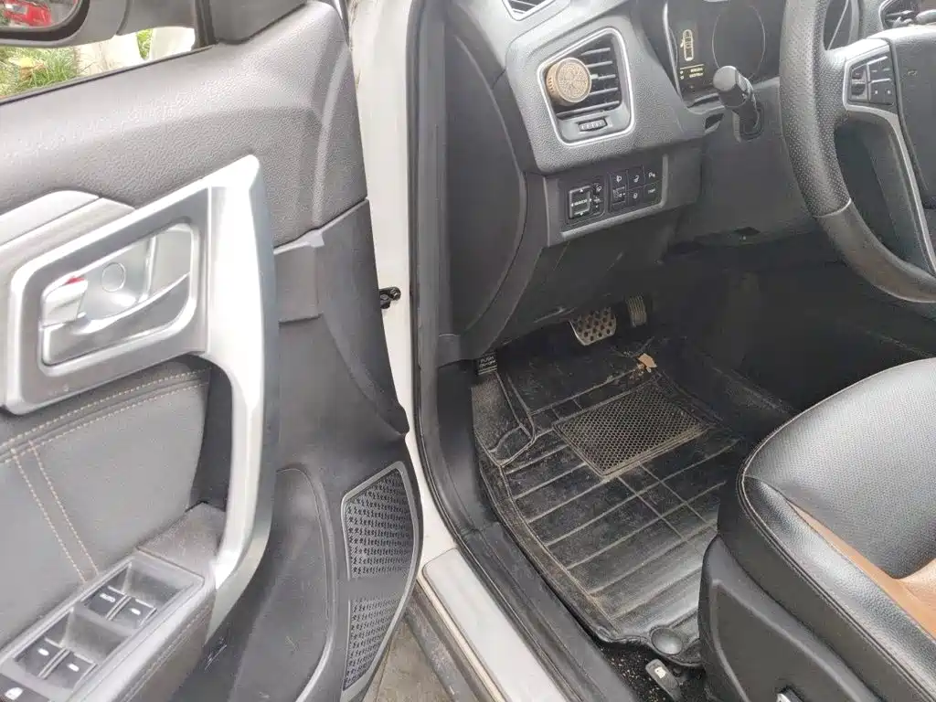 Geely Vision X6 — миниатюра 12