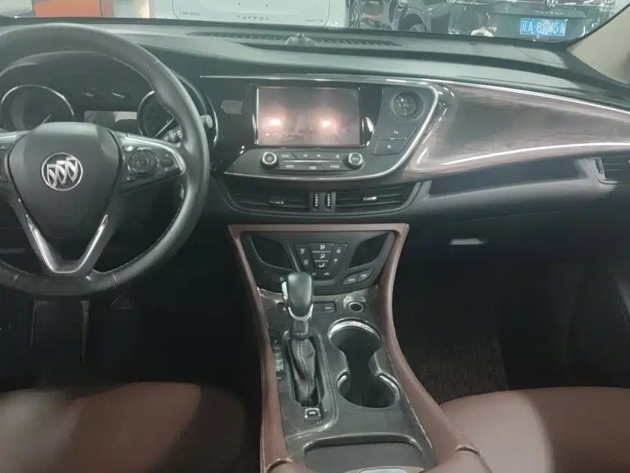 Buick Envision Plus — миниатюра 13