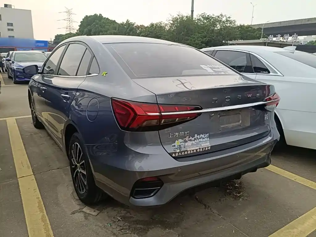Roewe i5 — миниатюра 5