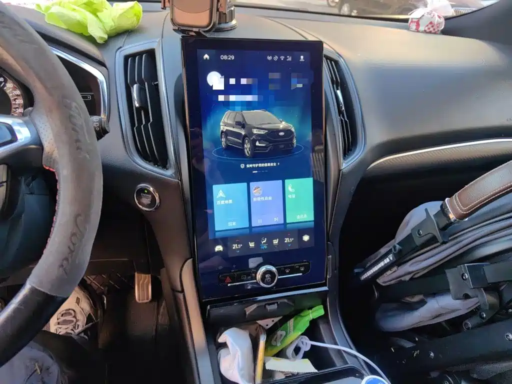 Ford Edge — миниатюра 9
