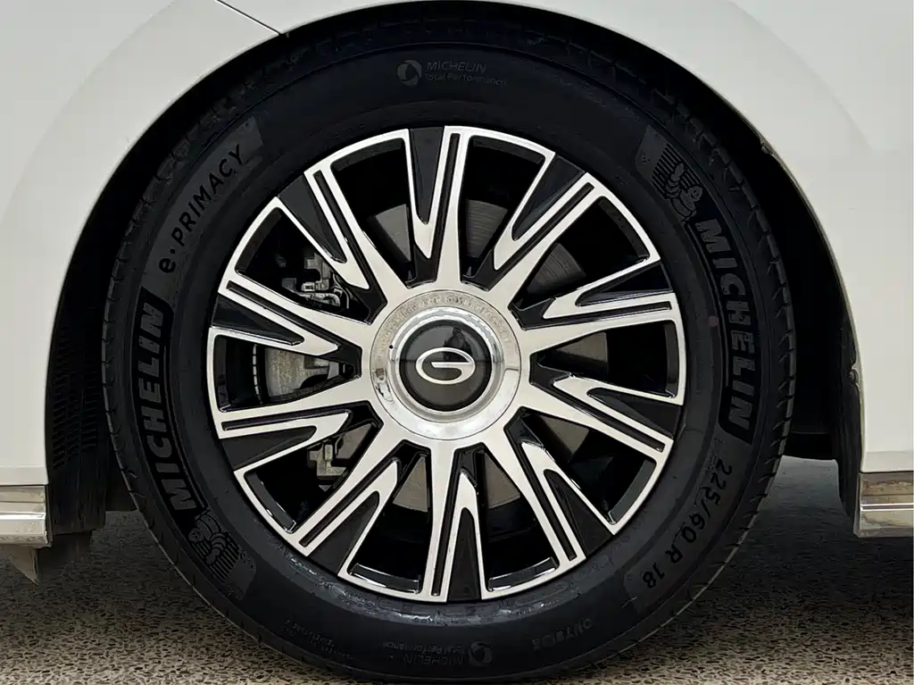 GAC Motor Trumpchi E9 — миниатюра 10