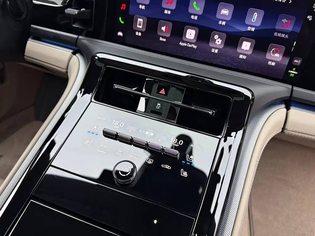 Porsche Panamera — миниатюра 16