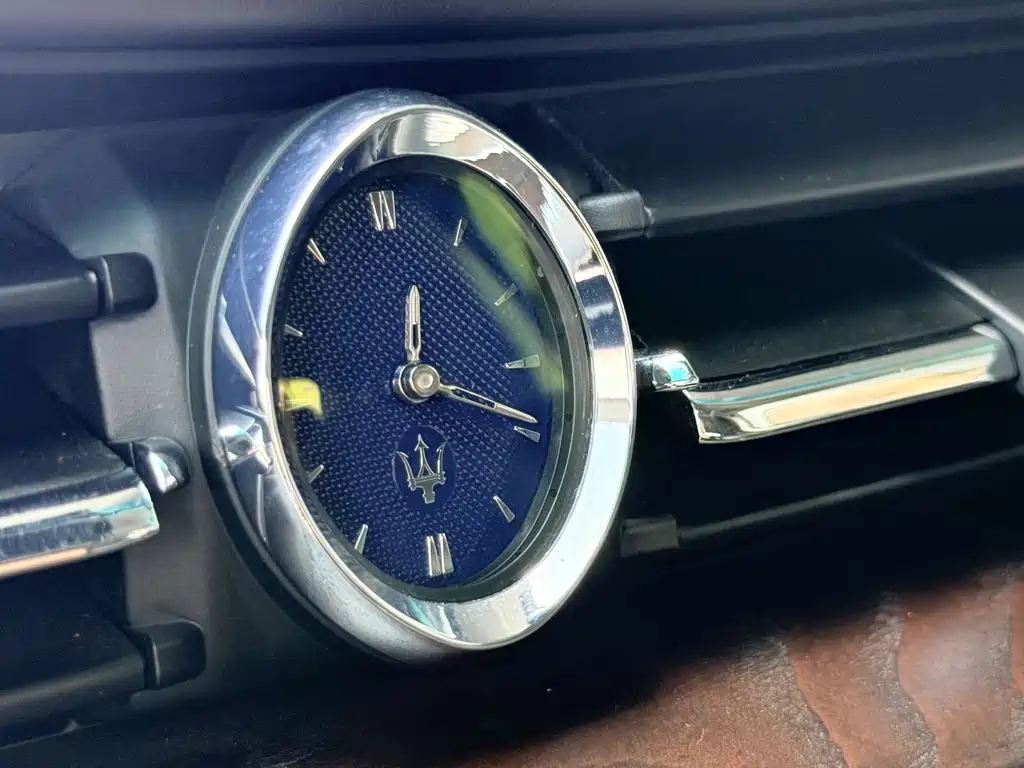 Maserati Quattroporte — миниатюра 23