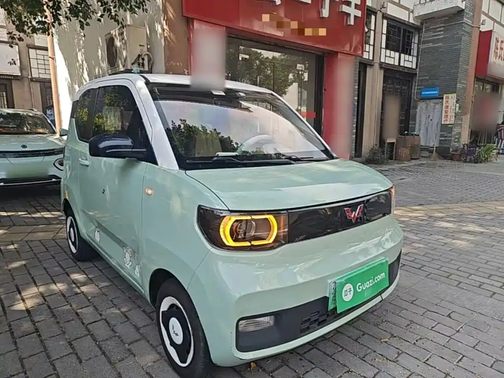 Wuling MINIEV — миниатюра 4