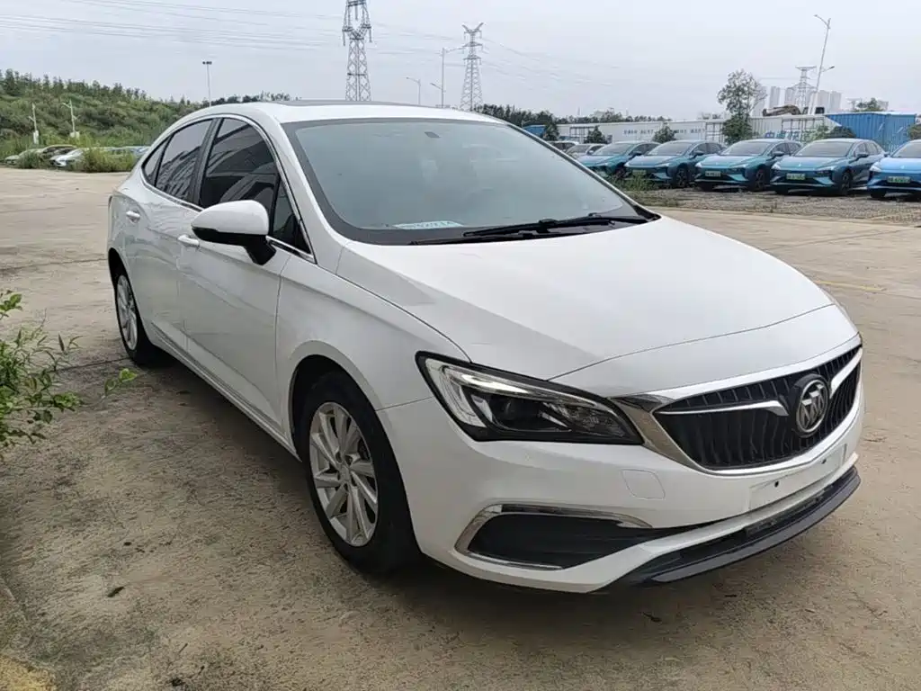 Buick Verano — миниатюра 4
