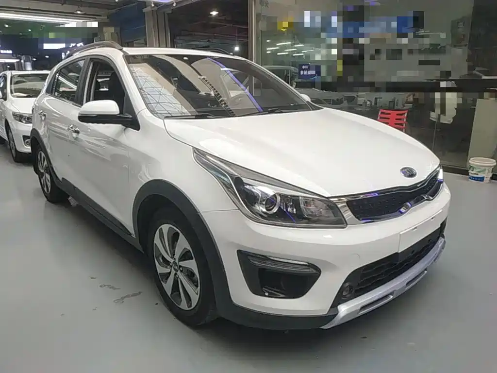 Kia KX Cross — миниатюра 4