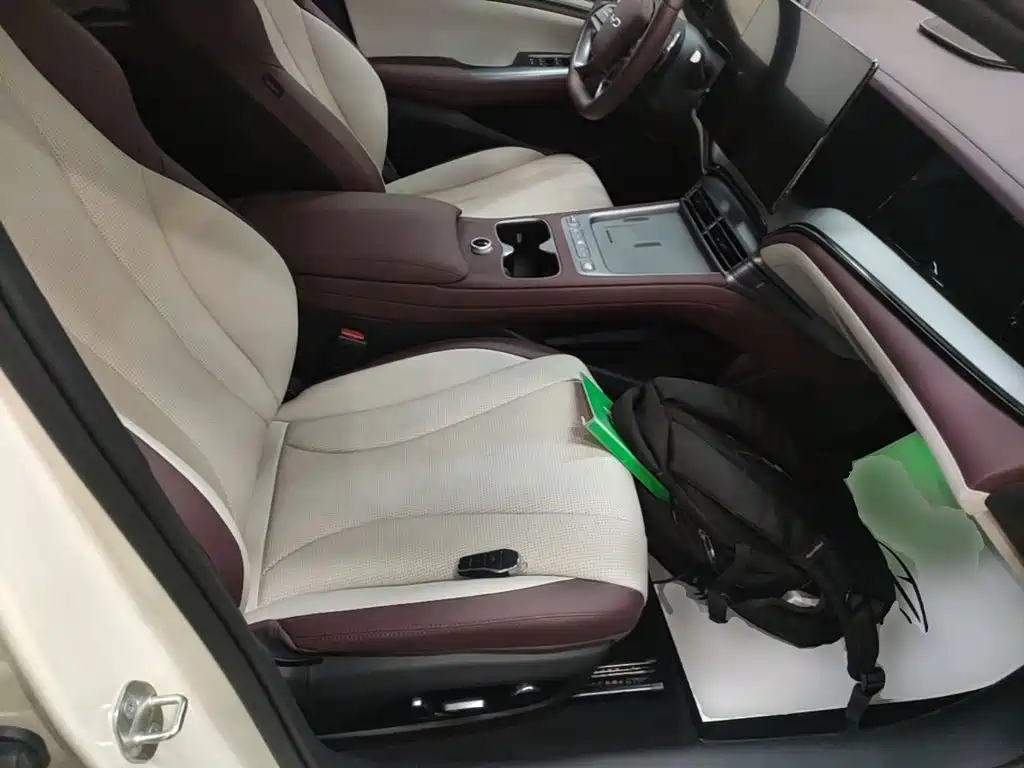 BYD Seal 07 DM-i — миниатюра 25
