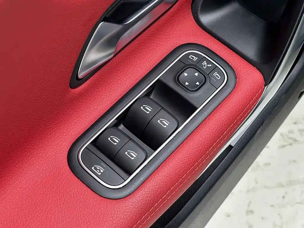 Mercedes-Benz CLA AMG — миниатюра 14