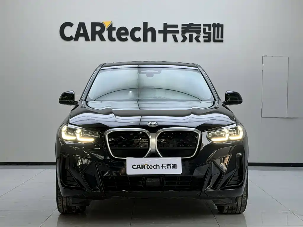 BMW iX3 — миниатюра 2