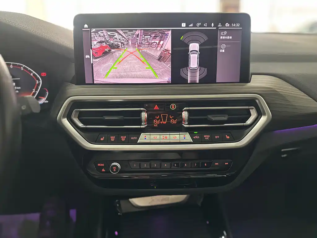 BMW X3 — миниатюра 15