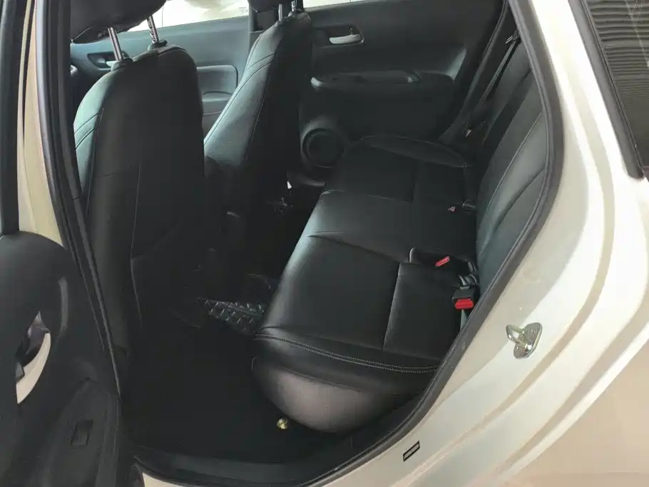 Honda Fit — миниатюра 11