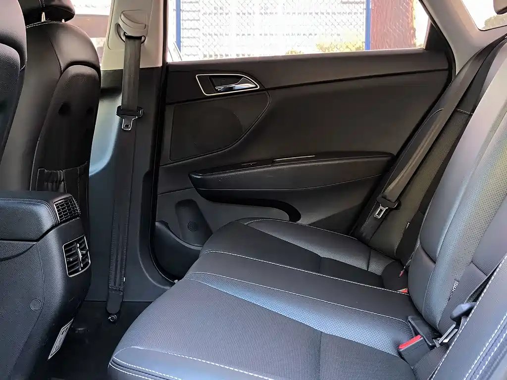 Hyundai Mistra — миниатюра 6