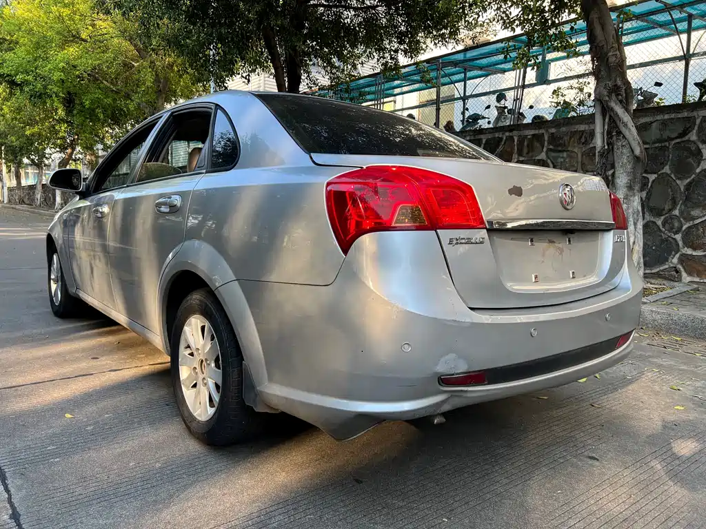 Buick Excelle — миниатюра 7
