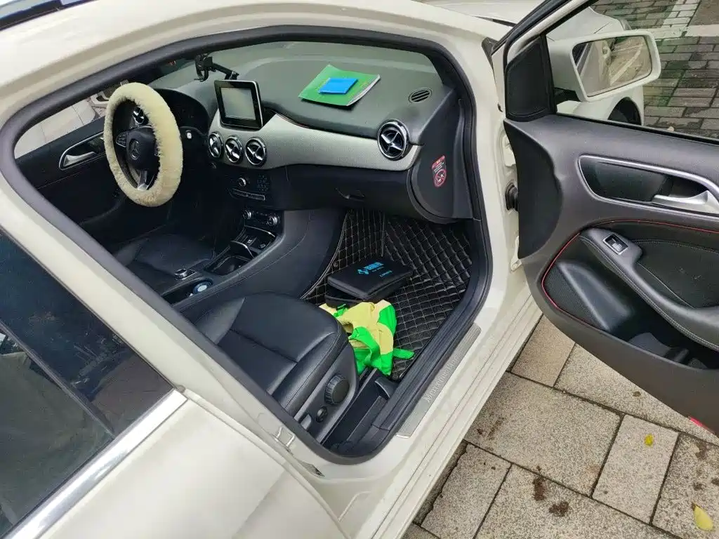Mercedes-Benz B-Class — миниатюра 18