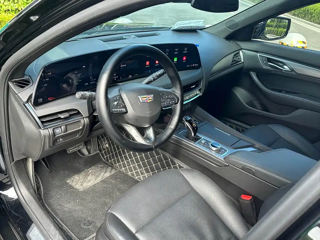 Cadillac CT5 — миниатюра 4